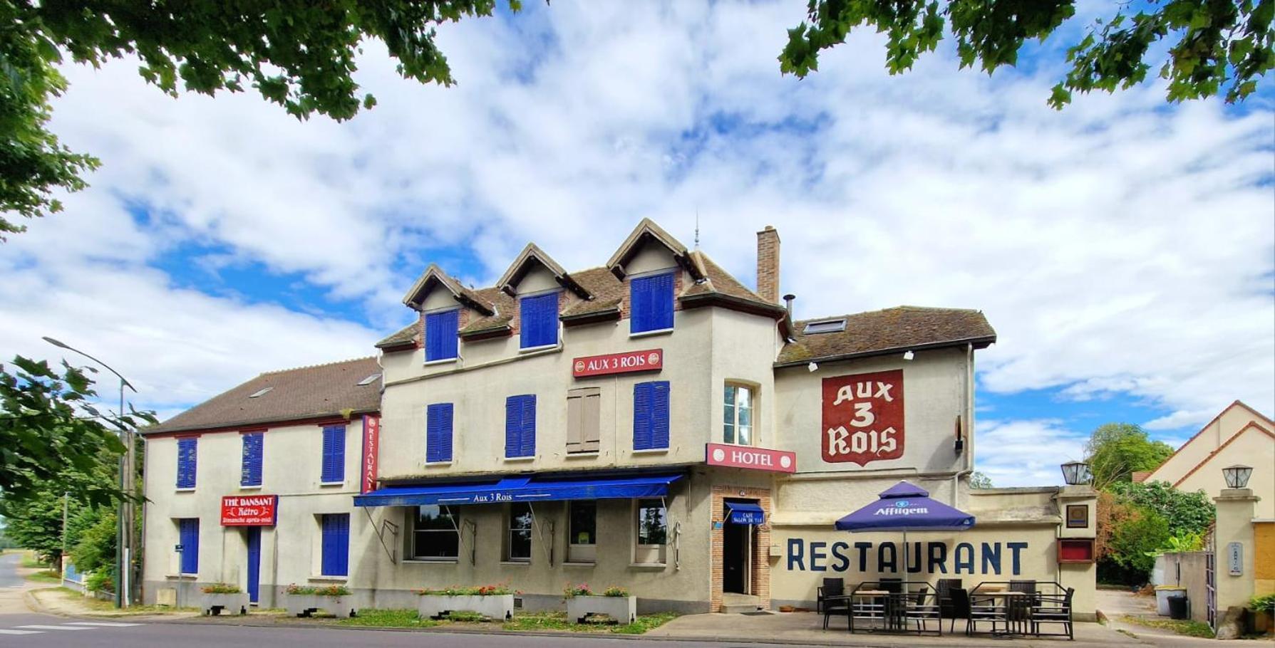 فندق Aux Trois Rois Pont-Sur-Yonne المظهر الخارجي الصورة